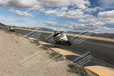 media/Nov-16-2025-Race Pace (Sun) [[8c5fa54630]]/Verified Riders/6-Turn 10 Inside (1145am)/